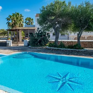 Biniati Des Pi Country house